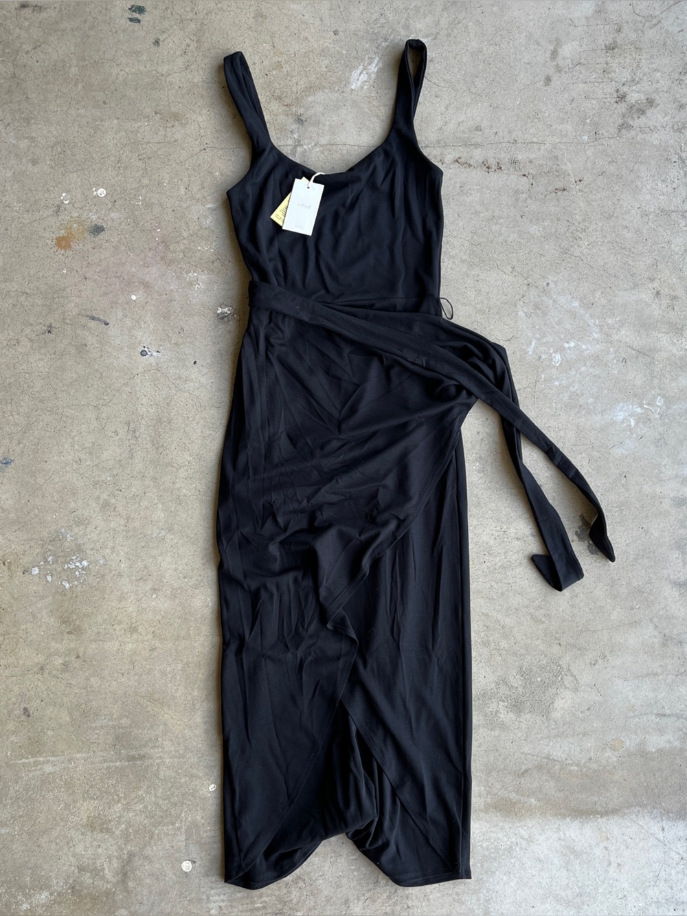 Wilfred Aritzia Women’s Black Slip Dress with Waist Tie